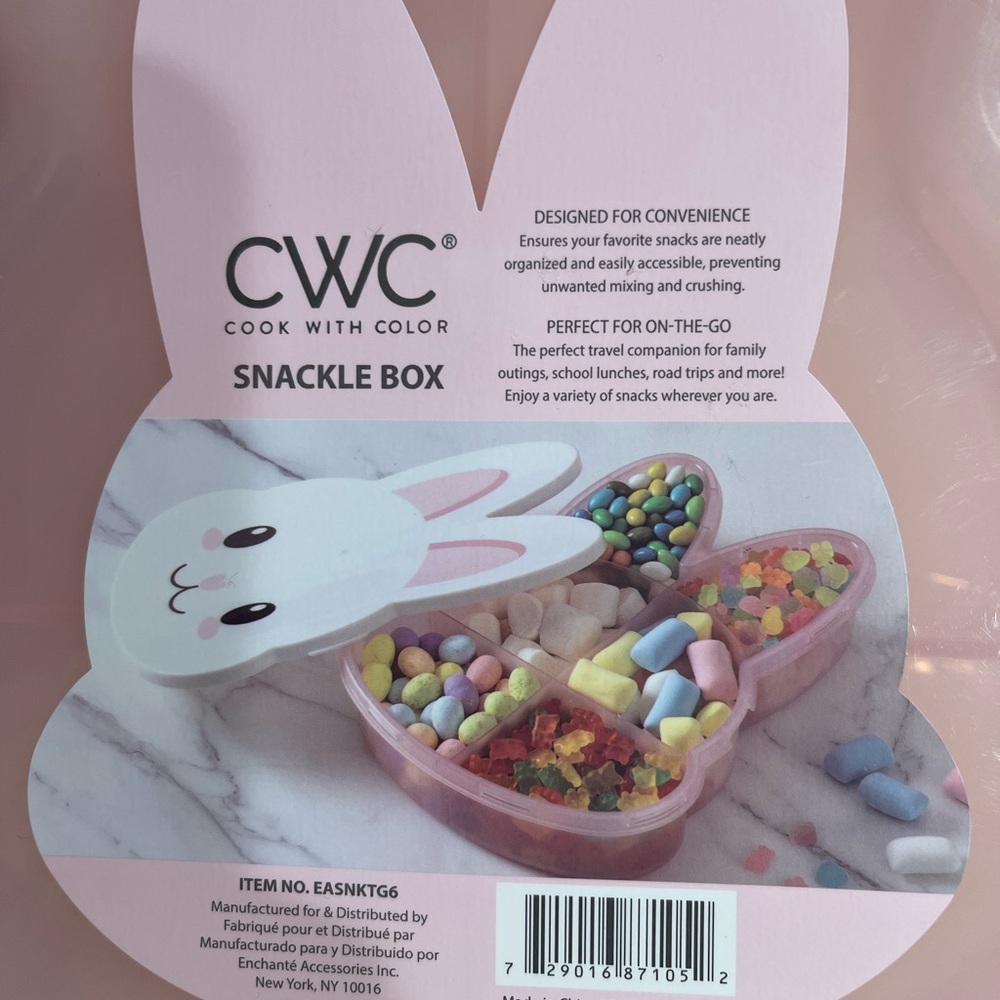 CWC Easter Bunny Snackle Plastic Storage Container - Picture 6 of 7